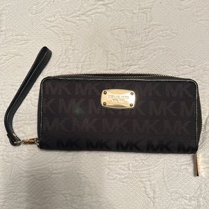 Michael Kors wristlet.  In black